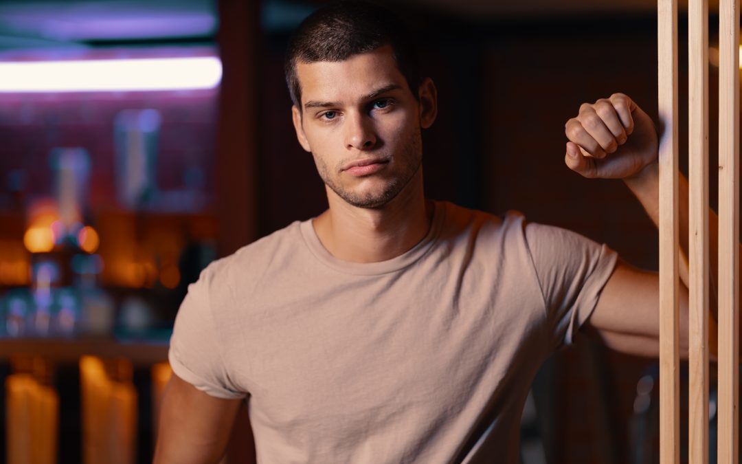 Narzissmus entlarvt – Wie Selbstverliebtheit zur stillen Gefahr für Beziehungen wird