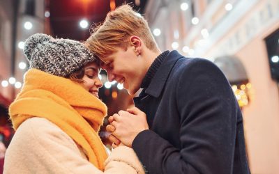 Winterflirts & Weihnachtsgefühle – Warum Online-Dating im Dezember boomt